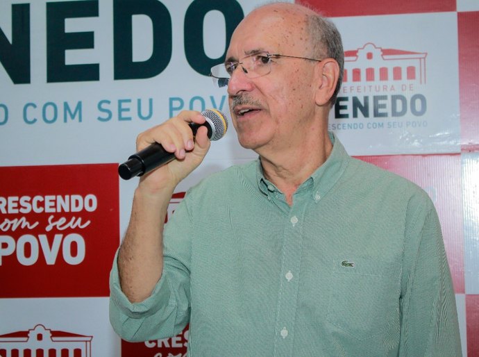 Prefeito Ronaldo Lopes atualiza Programa Bolsa Atleta, com valor maior e para mais beneficiários