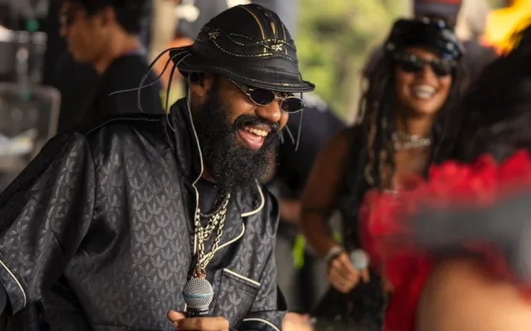 BaianaSystem leva seu trio Navio Pirata ao Parque Ibirapuera (SP)