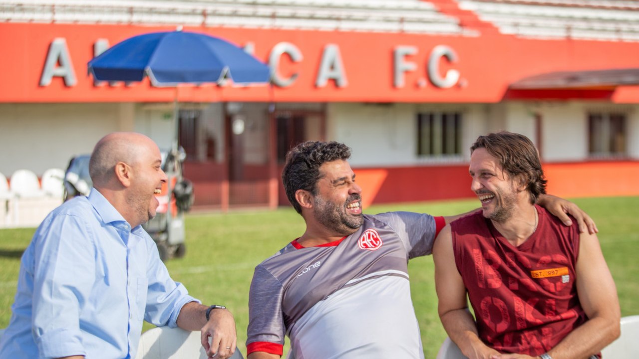 Cinco novelas sobre futebol para entrar no clima de Copa do Mundo