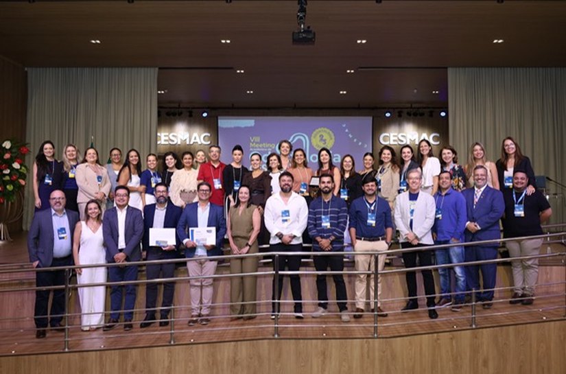 Tecnologia e homenagens marcam abertura da programação dos 25 anos de Odontologia do Cesmac