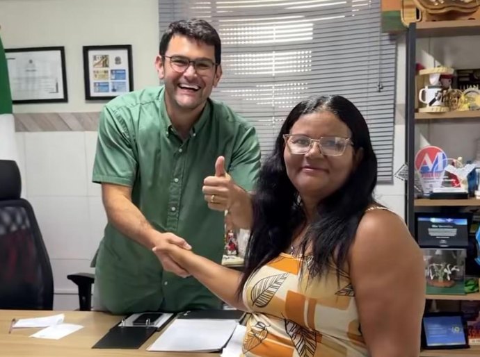 Prefeito reeleito com 100% dos votos atinge agora 95,4% de aprovação popular, aponta Ápice