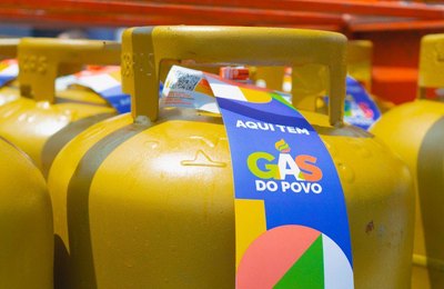 Gás do Povo chega a milhares de famílias chefiadas por mulheres