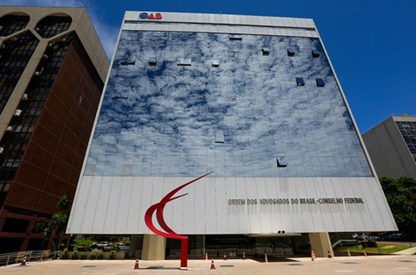 OAB vai ao STF contra aumento de tributo sobre o lucro presumido