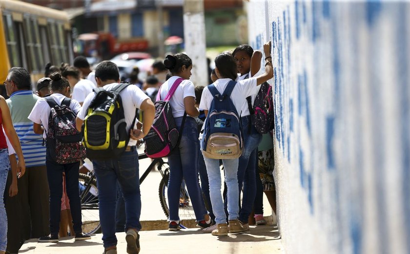 Governo aumenta em mais de 1 milhão vagas em escolas de tempo integral