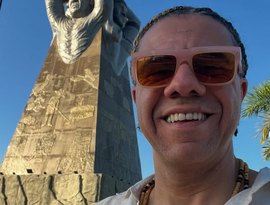 Grammy Latino 2025: Hamilton de Holanda empata com cubano em categoria de Melhor Álbum de Jazz