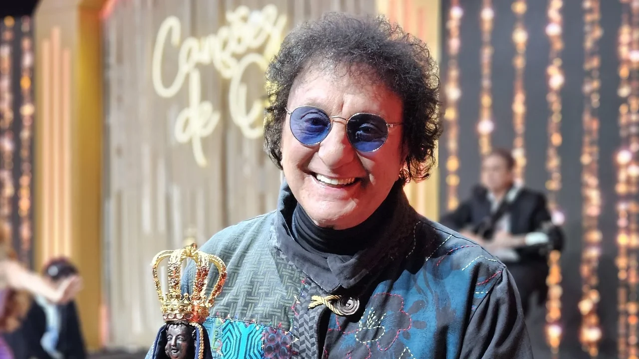 Canções de Ouro exibe show inédito de Silvio Brito neste sábado