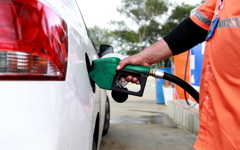 Audiência na Câmara dos Deputados debate a criação do Dia do Frentista