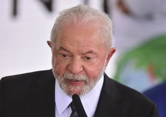 Lula: partida de Silvio Santos deixa um vazio na televisão dos brasileiros