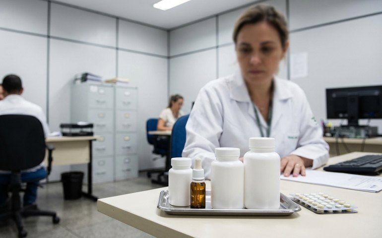 Anvisa retira creatina, óleo de canabidiol e paracetamol do mercado