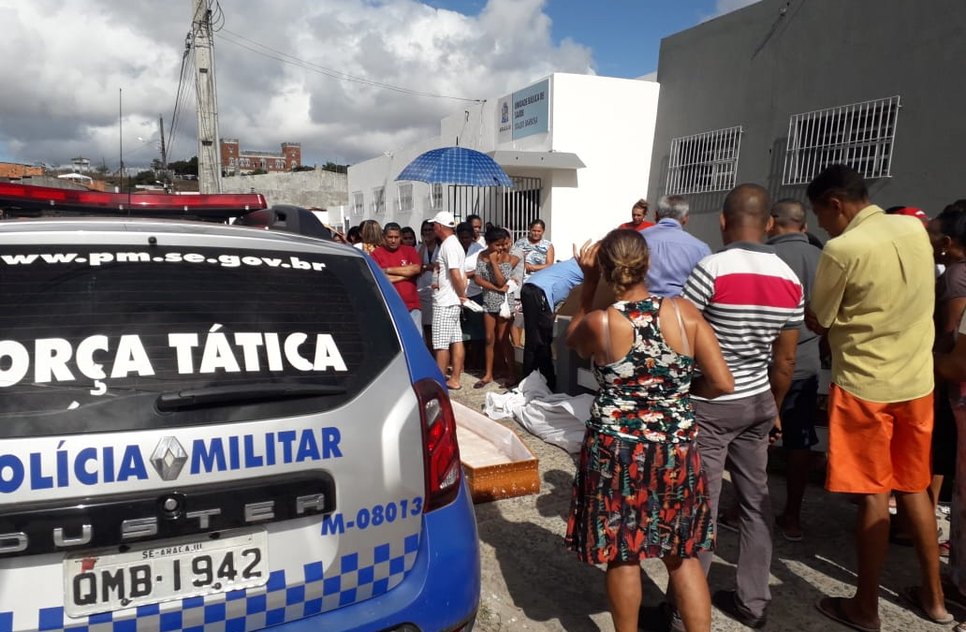 morte em frente a unidade de saúde
