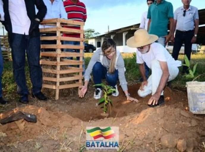 Prefeita Marina Dantas participa do lançamento da Expo Bacia Leiteira 2017