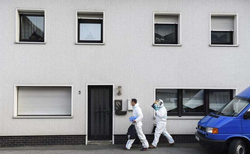 Corpos de 7 bebês são achados em apartamento na Alemanha