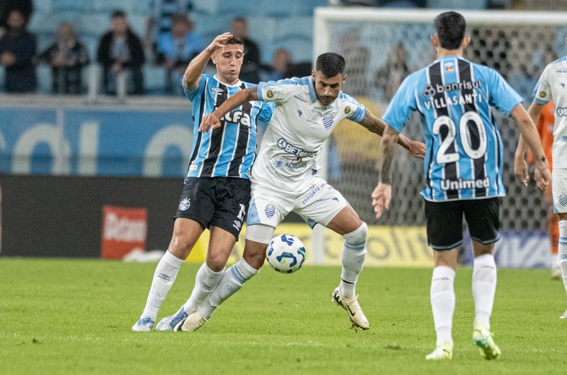 CSA segura empate com Grêmio e garante vaga nas oitavas da Copa do Brasil