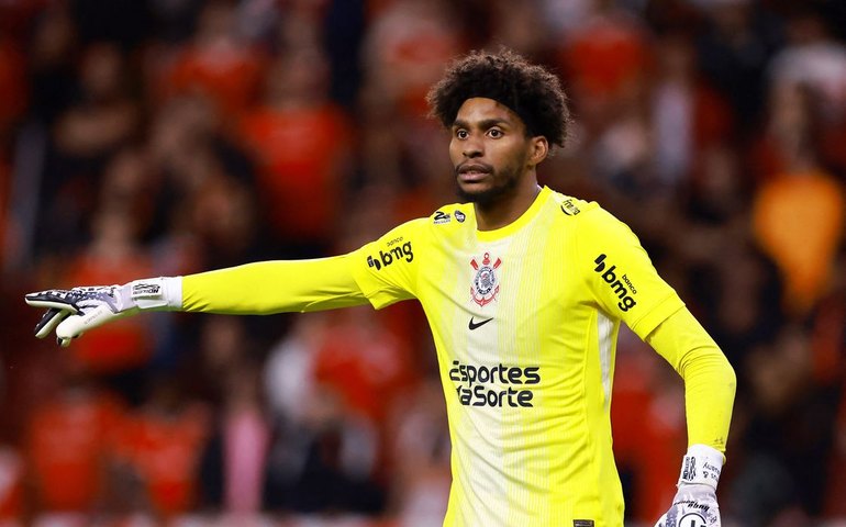 Goleiro Hugo Souza é convocado para a seleção após lesão de Alisson