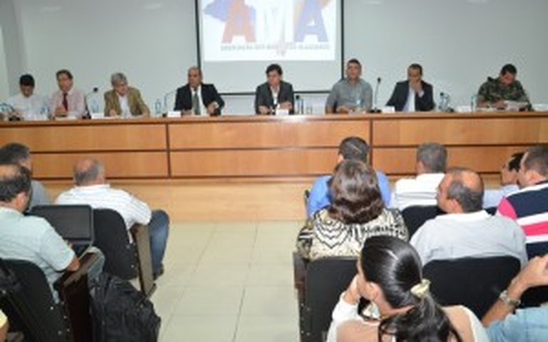 AMA traz professor PhD para curso sobre Emendas Parlamentares