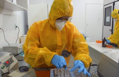 Lacen dobra novamente número de testes para Covid-19 realizados em 24 horas