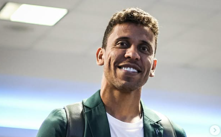 Palmeiras manda Marcos Rocha ao Grêmio, chega a 18 saídas no ano e acerta com mais 2 reforços