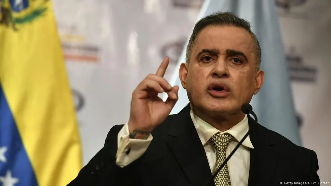 Dez prefeitos da oposição na Venezuela são inabilitados por 15 anos após mostrarem apoio a Edmundo González 