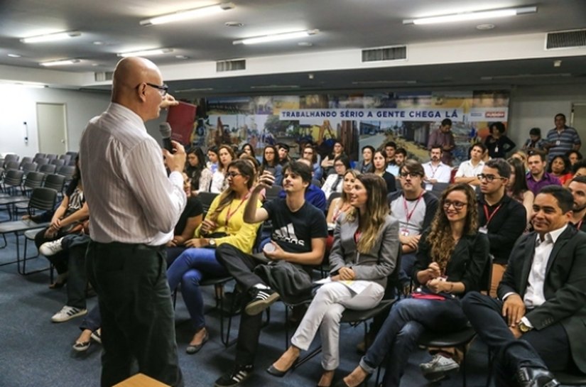 Secom lança Manual de Redação a assessores de comunicação do Governo