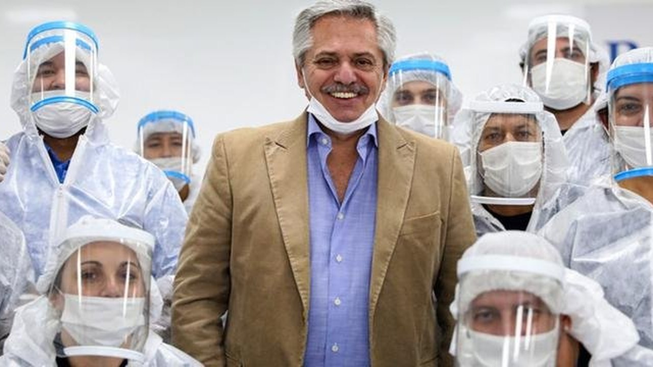 Fernández diz a Uruguai e Chile que epidemia no Brasil põe região em risco