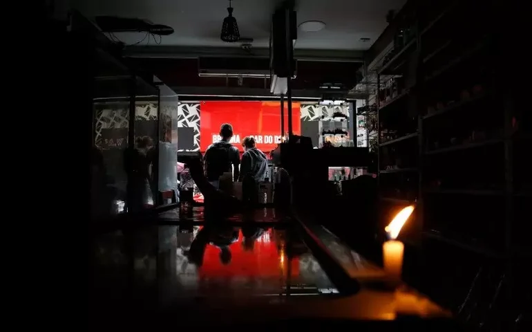 Aneel promove festa de Halloween em meio a apagão e espanta funcionários