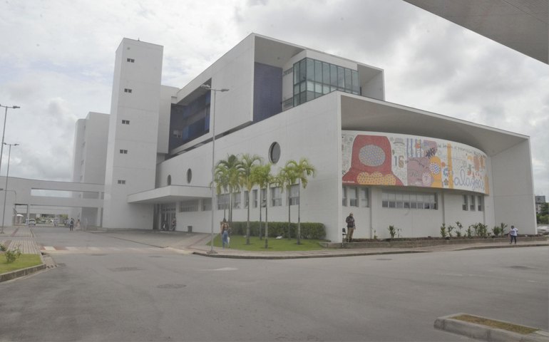 Hospital Metropolitano completa três anos e contabiliza mais de 10.600 internações
