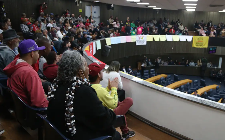 Câmara de SP aprova duas CPIs; enchentes e habitação social serão investigadas