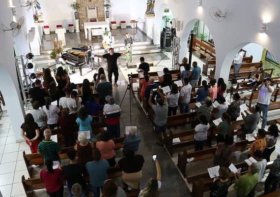 Evento gratuito rende homenagens e solidariedade em Brumadinho