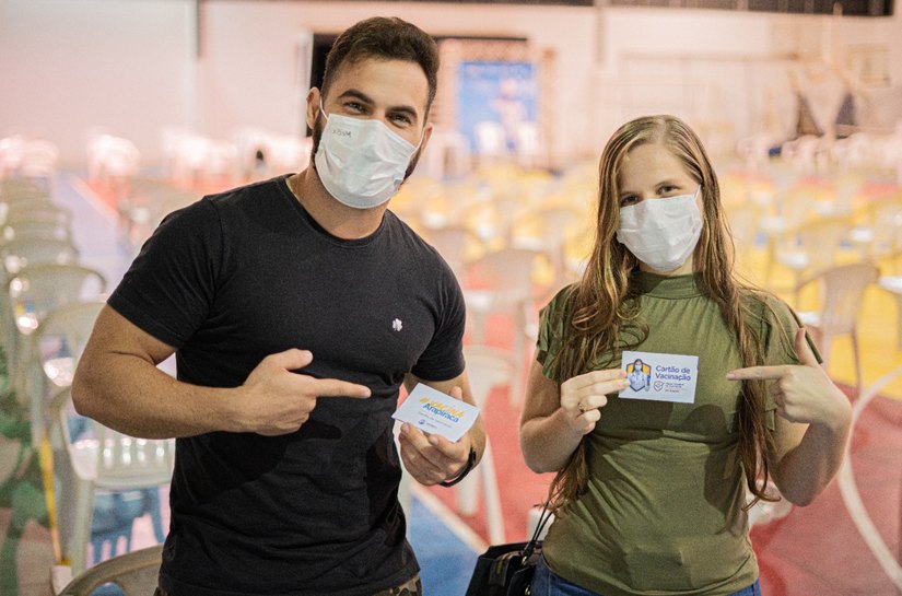 Arapiraquenses com 24 anos ou mais podem se vacinar contra a Covid-19 neste final de semana
