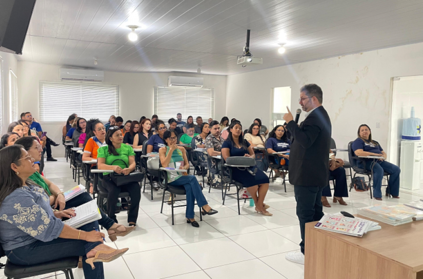 Campo Alegre: Semed realiza palestra com destaque para o Impacto da Educação Socioemocional nas Escolas Públicas