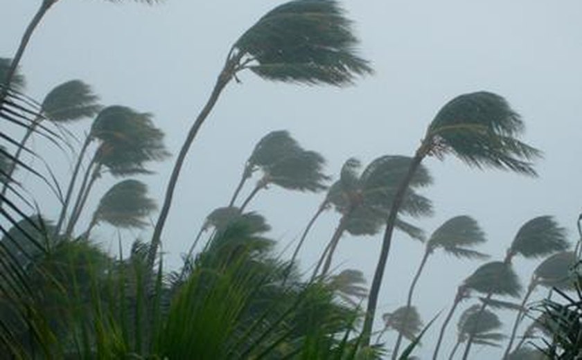 Semarh alerta para fortes chuvas, ventanias e raios no Agreste e no Sertão de Alagoas