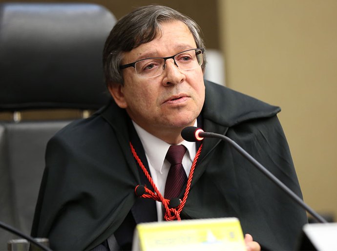 TJ mantém prisão de prefeito de Maribondo acusado de agredir esposa