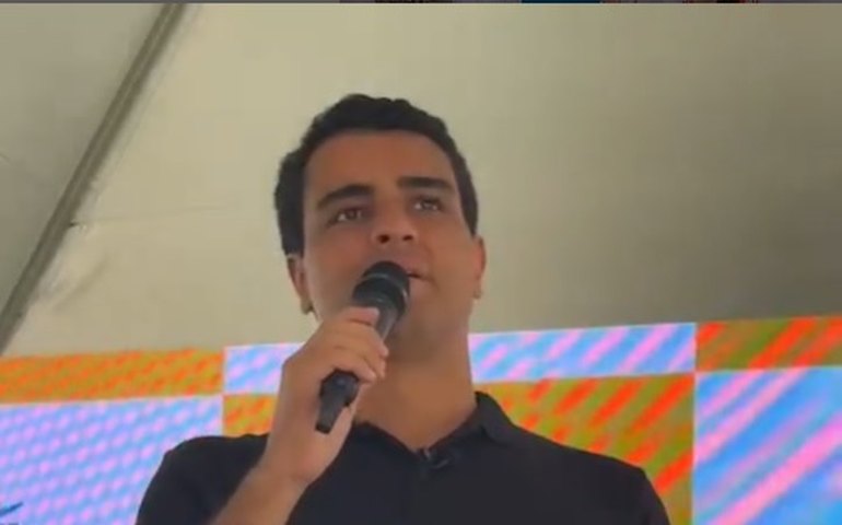 Prefeito JHC expressa pesar pela morte de Rogério Fatias