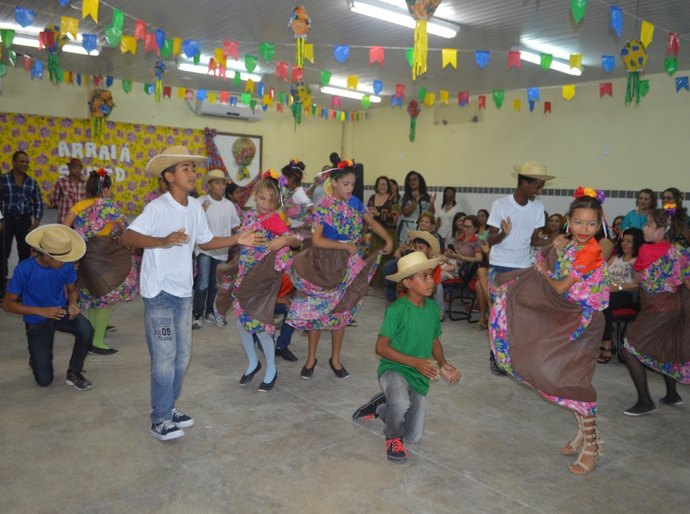 Servidores da Semed celebram as festas juninas