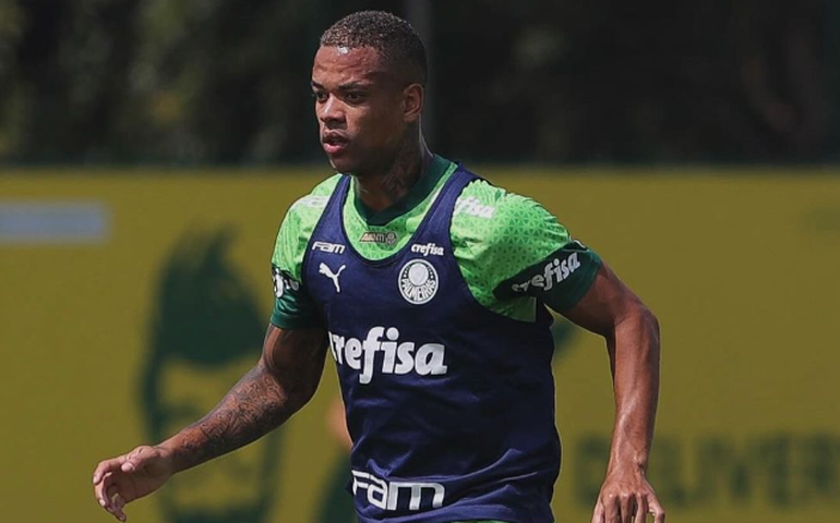 Caio Paulista depõe e diz ter levado socos e mordidas da ex-namorada; veja detalhes