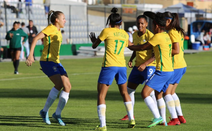Seleção feminina sub-20 empata no fim com Inglaterra, mas se complica no Mundial