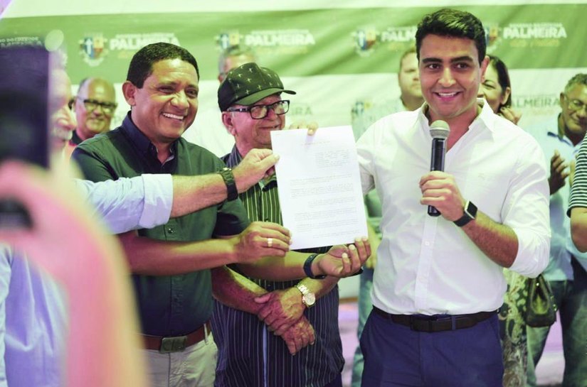 Júlio Cezar confirma a JHC rateio de 60% do Fundef para professores