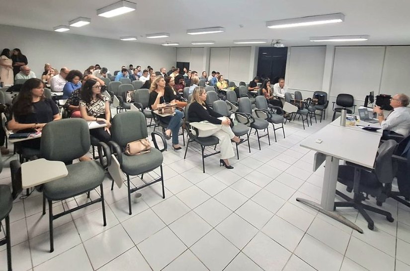 Delegatários de cartórios participam de curso sobre fiscalização extrajudicial na Esmal