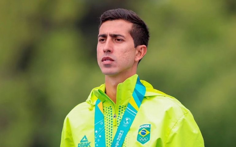 Caio Bonfim e Viviane Lyra conquistam Copa de Marcha Atlética