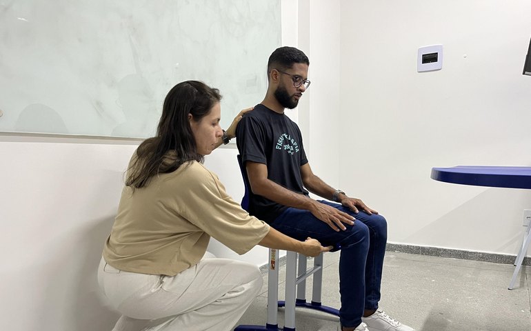 Especialista da Uncisal alerta: ergonomia é chave para prevenir Ler/Dort no trabalho