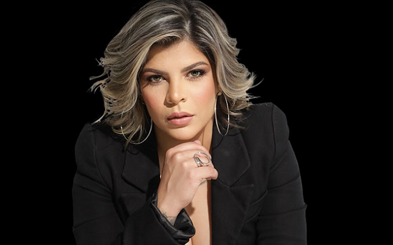 Paula Mattos apresenta EP1 do álbum “Elementos”