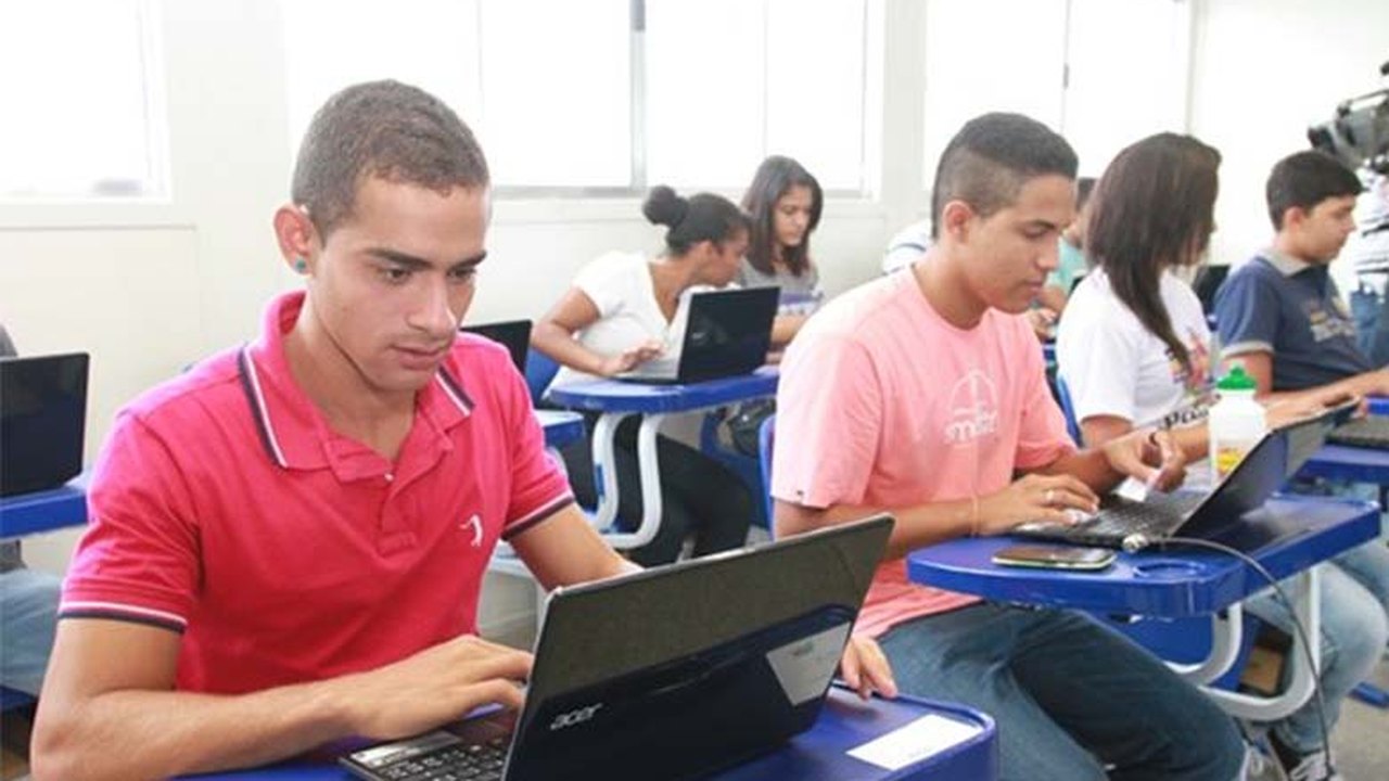 Anúncio das 13 novas escolas de tempo integral será no dia 31