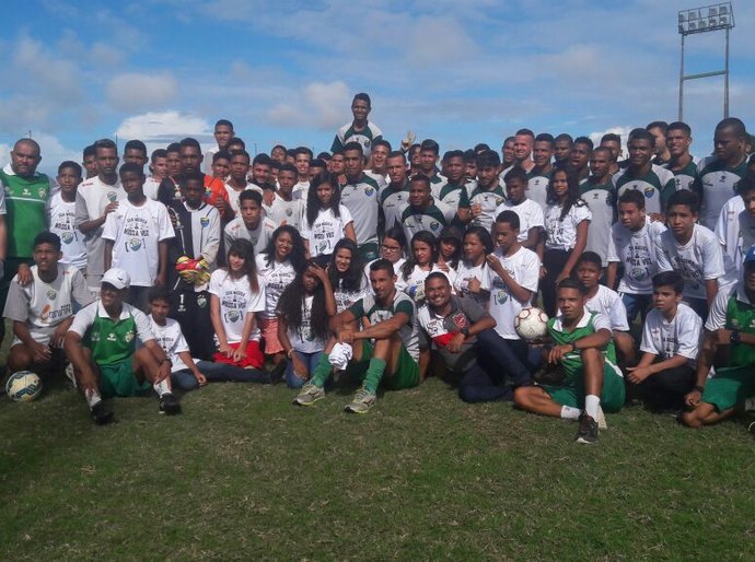Coruripe: alunos e professores da Escola Maria Rocha visitam o Gerson Amaral