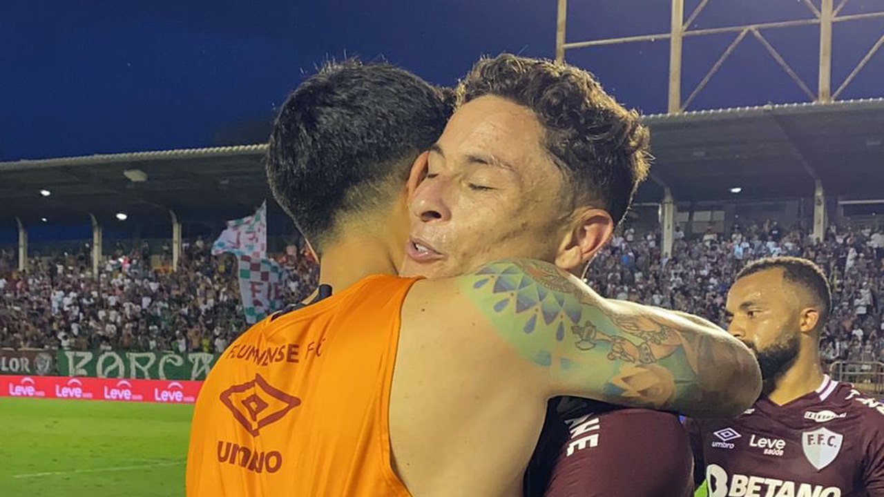 Com gol nos acréscimos, Fluminense derrota Fortaleza em Volta Redonda