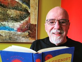 'O Diário de um Mago', de Paulo Coelho, começa a ser filmado com Santoro e Johnny Massaro