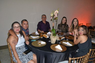 DSC_3253-(Copy).jpg