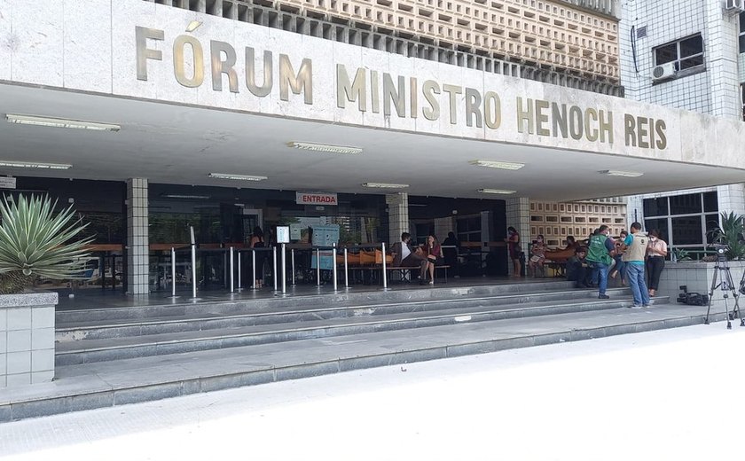 Médico é condenado a 19 anos de prisão por estupro e importunação sexual de pacientes em Manaus