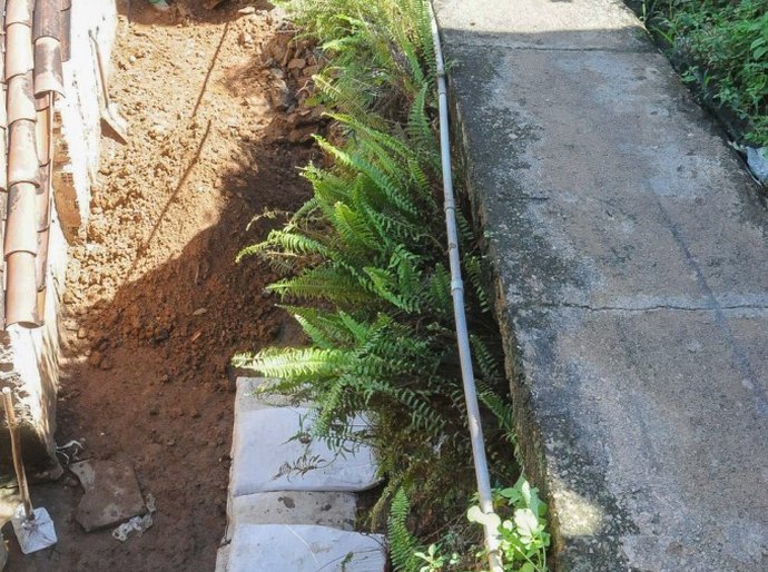 Maceió recupera passagem de pedestres na Grota do Cigano