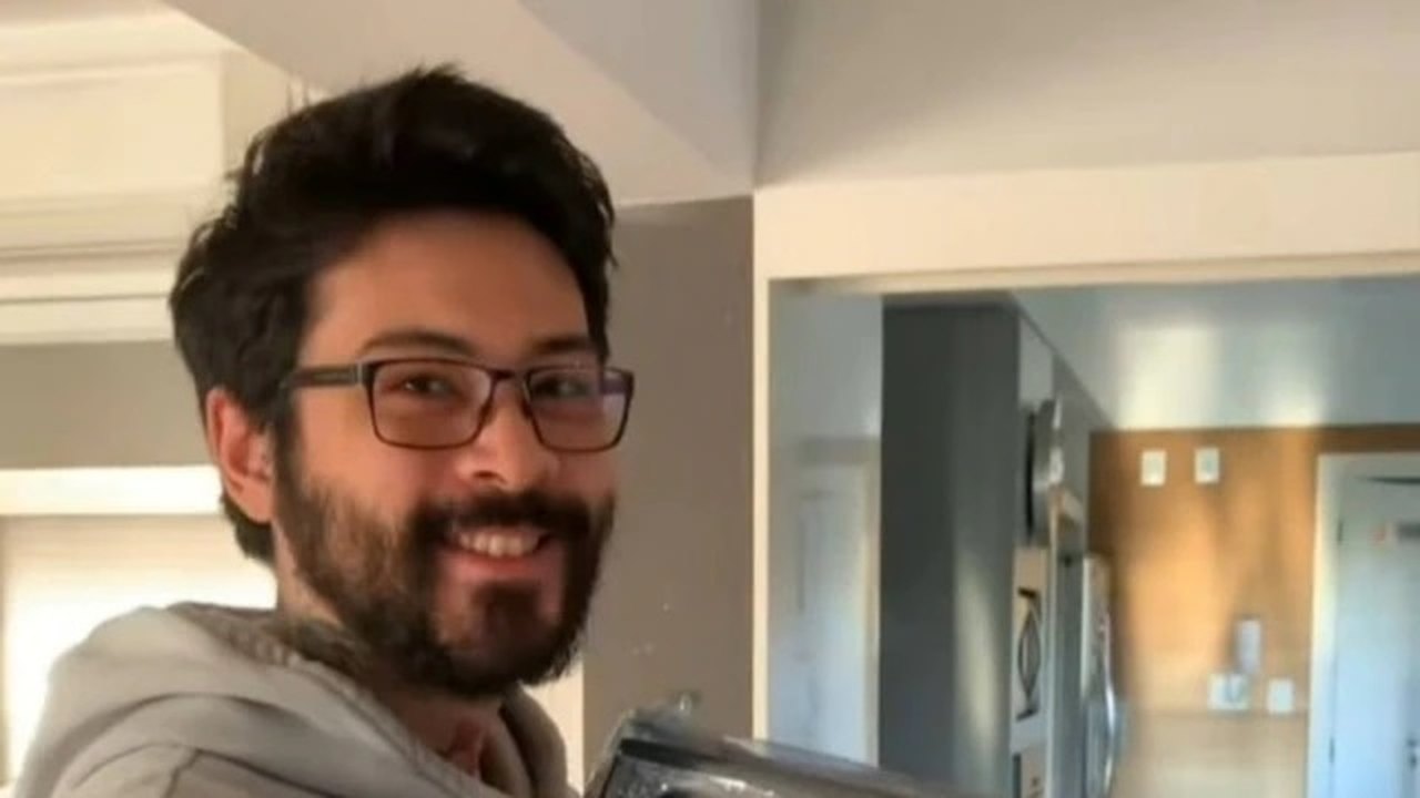Filho de Mauricio de Sousa recebe placa de vídeo após caixa com areia