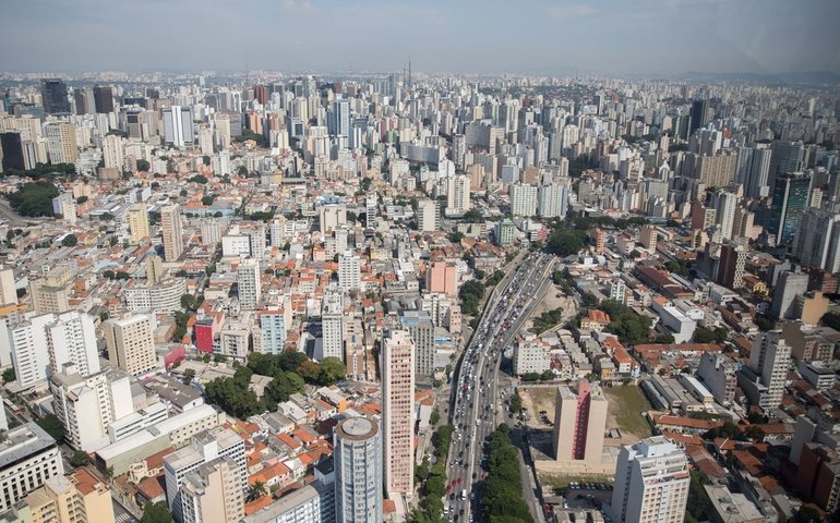 Bancos fazem leilões de 631 imóveis com descontos de até 70%. Saiba como participar